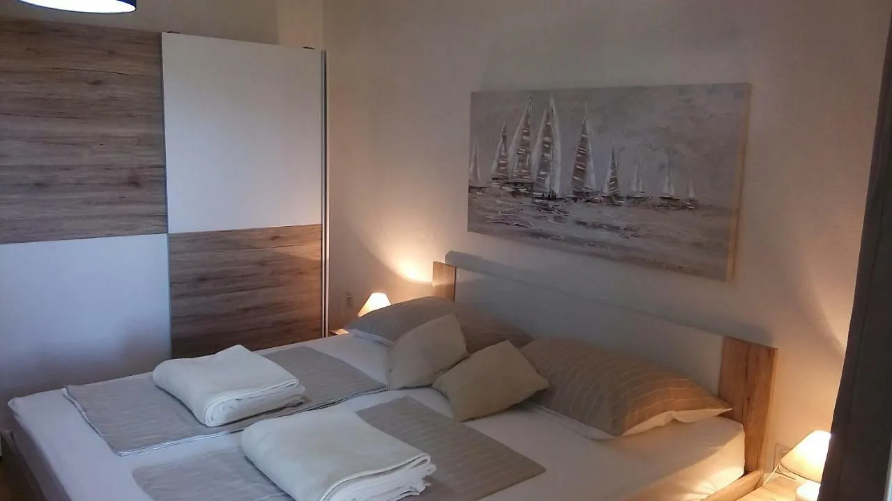 Διαμέρισμα Apartmani Dana Sukošan Κροατία